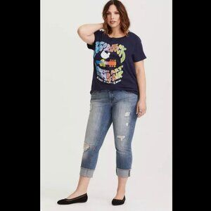 Torrid Crop Boyfriend Jean in Vintage Stretch Medium Wash 22W